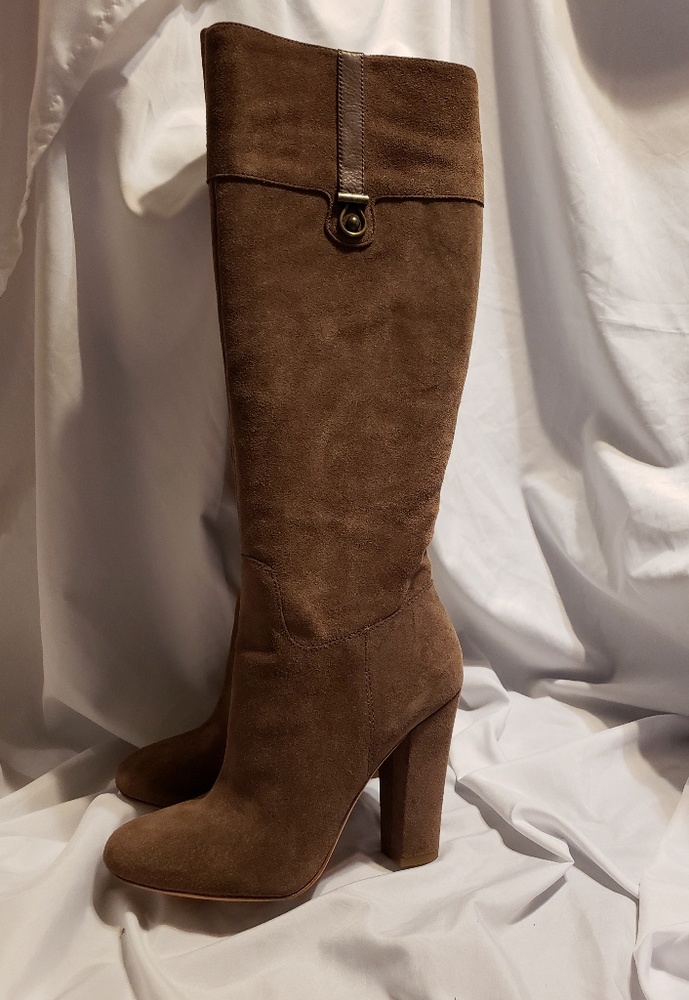 Jessica Simpson boots